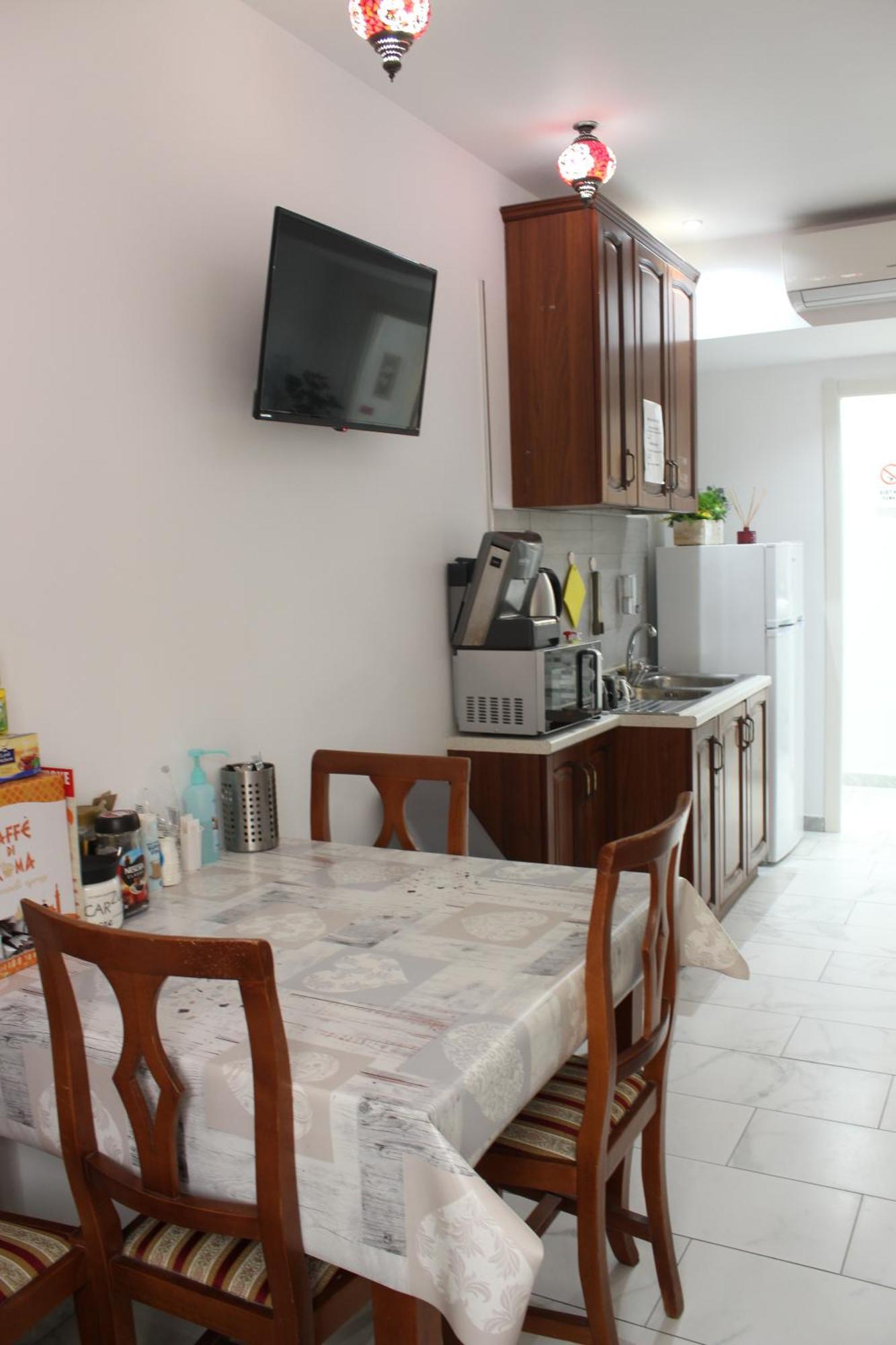 Santa Maria Accommodation روما المظهر الخارجي الصورة