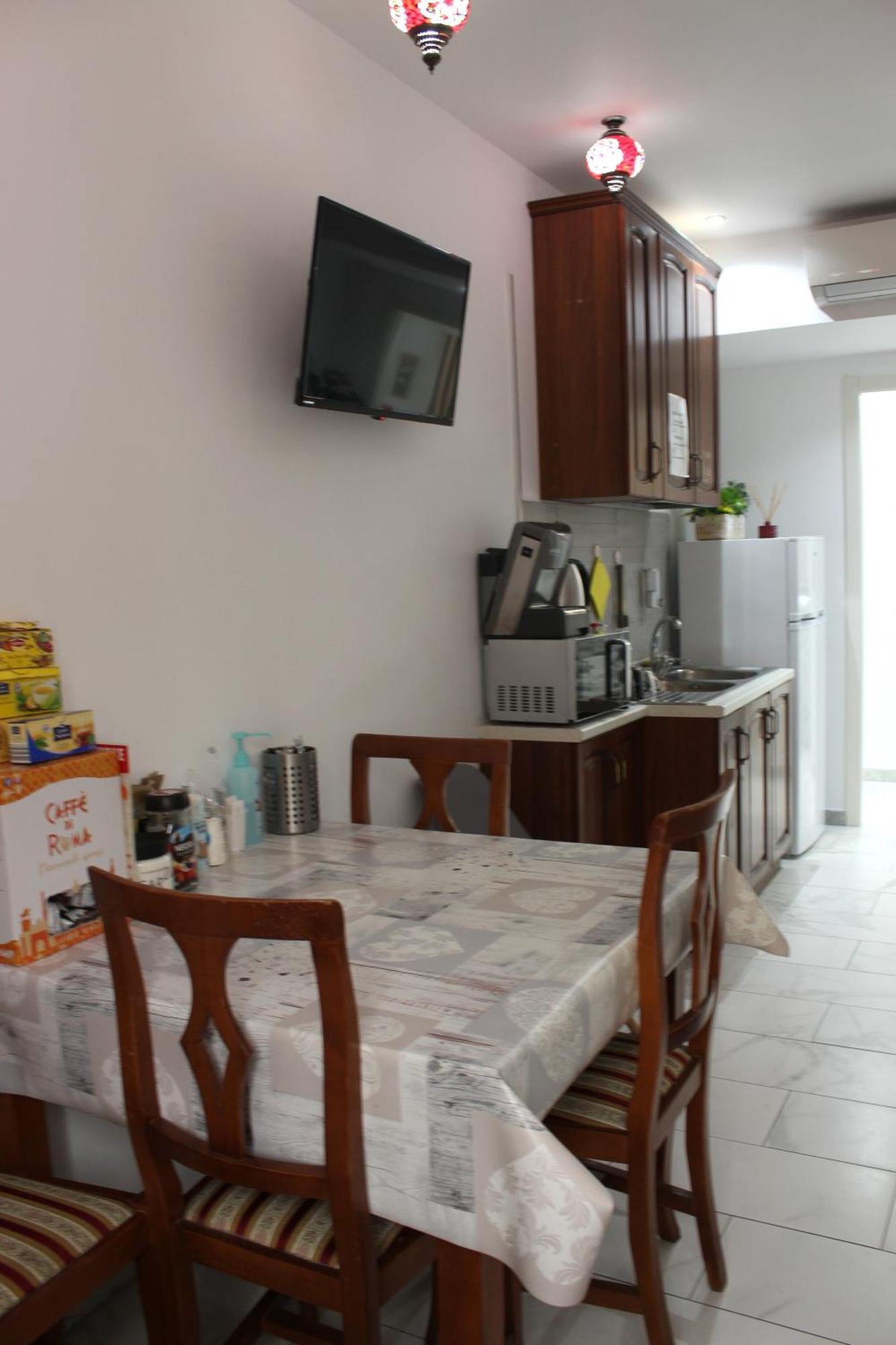Santa Maria Accommodation روما المظهر الخارجي الصورة