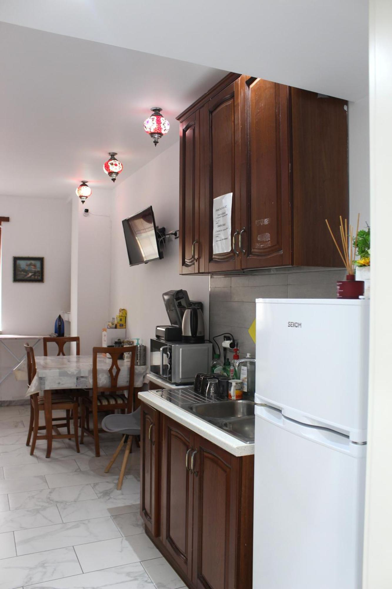 Santa Maria Accommodation روما المظهر الخارجي الصورة